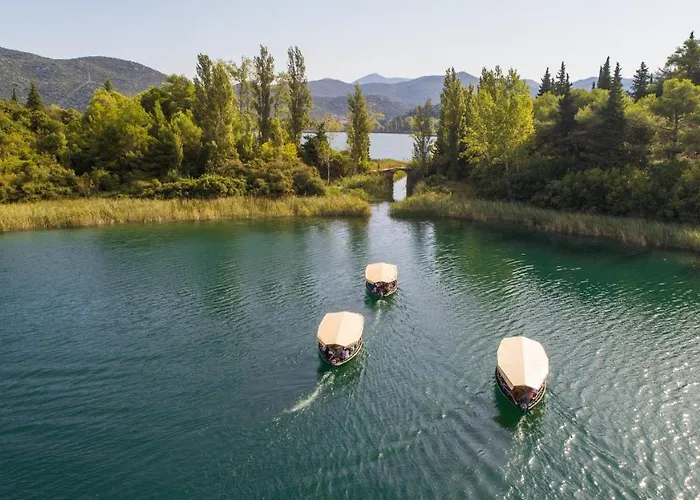 Lägenhet Ella Peracko Blato